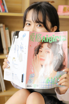 比基尼空姐
